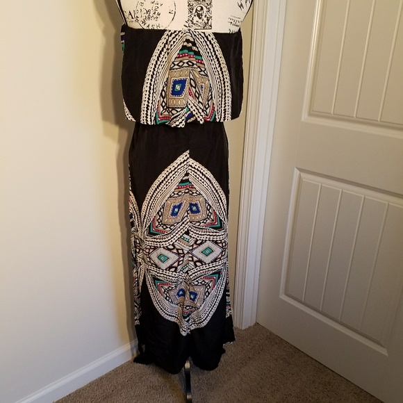 Off The Shoulder Maxi Dress - Picture 2 of 5